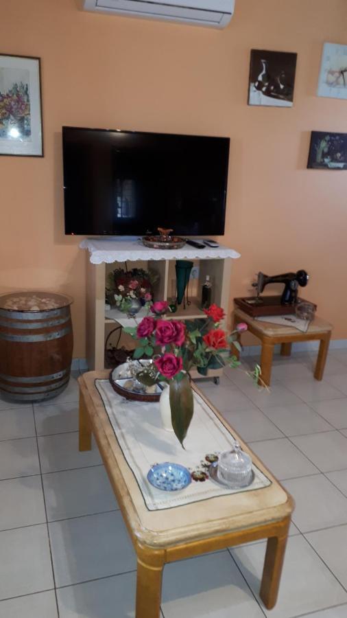 Villa Platanos House Néa Meságkala Exterior foto